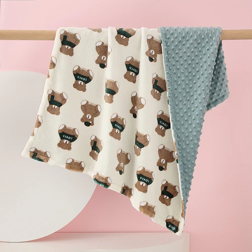 Tvöfalt lags Minky Dots teppi